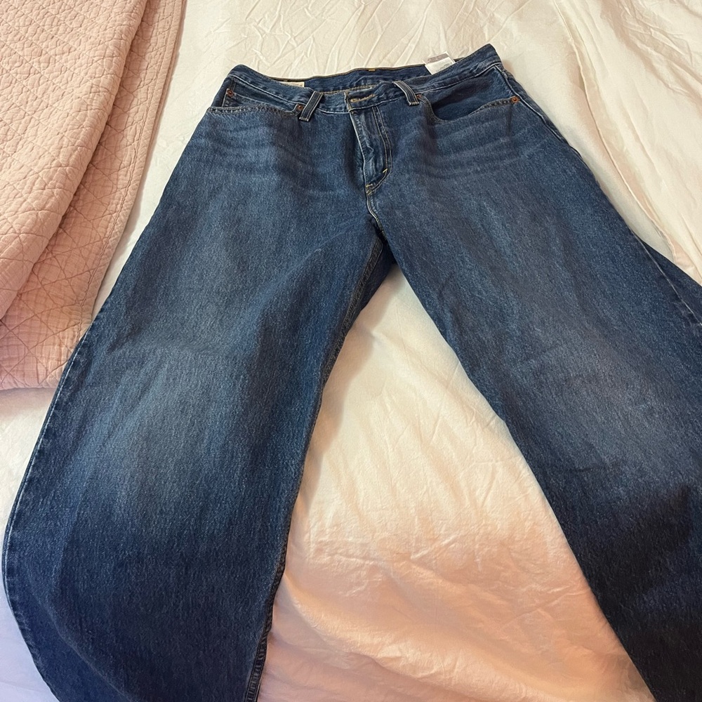 Levi’s dad jeans